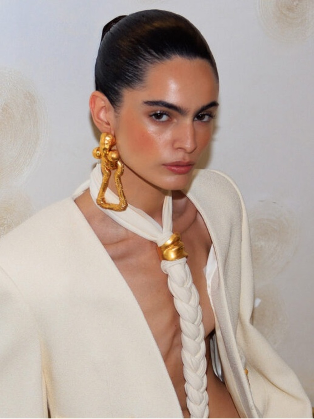 Vintage Gold Sculptural Drop Earrings - Gold - Picture 1 of 7